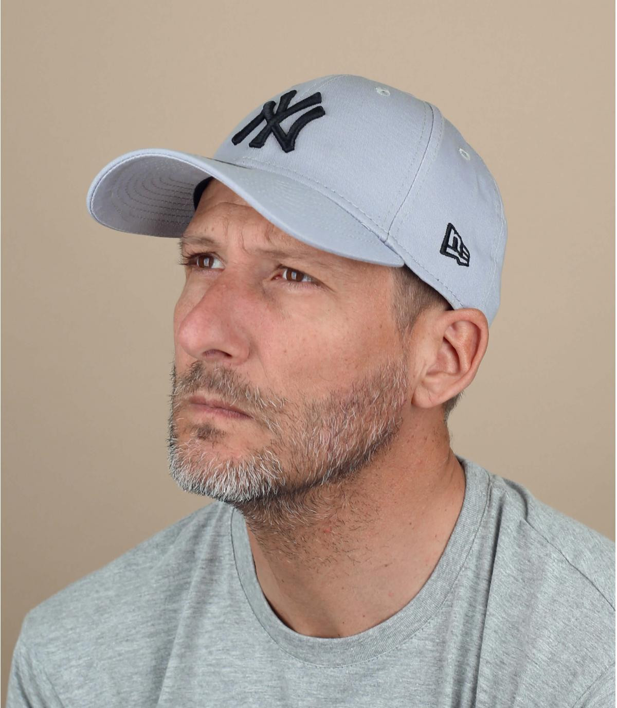 gorra NY gris negro Colour Ess 940 NY gray black